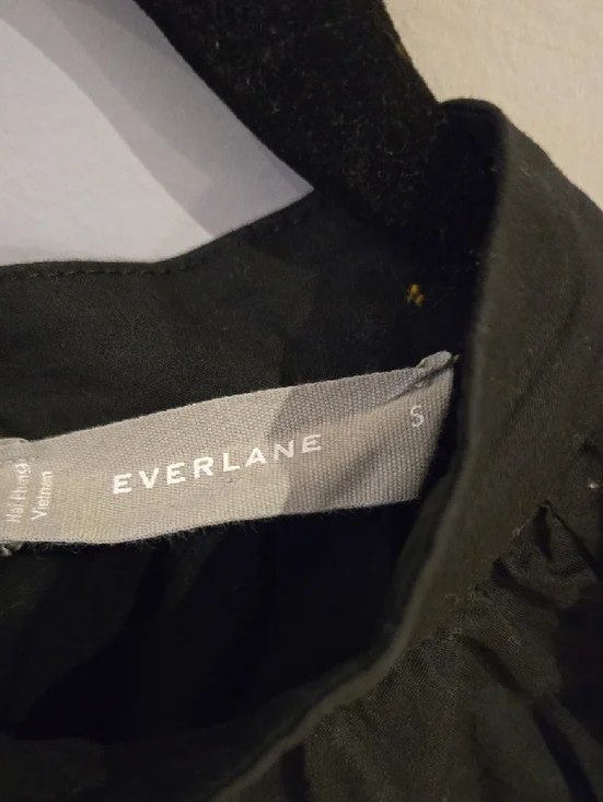 Everlane Black Puff-Sleeve Mini Dress - Picture 4 of 5